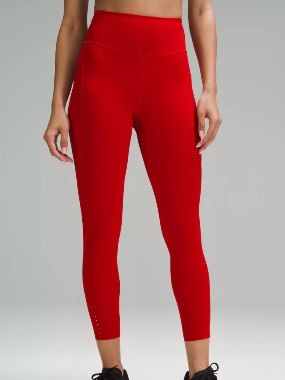 Lululemon Oxford Red Fast and Free High-Rise Tight 25’ with Pockets